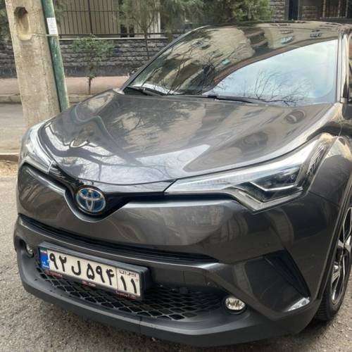 تویوتا مدل C-HR هیبرید 1.8 لیتر سال 2018  کارکرده