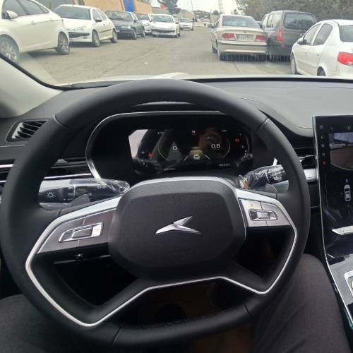 کی ام سی مدل J7 سال 1404  صفر