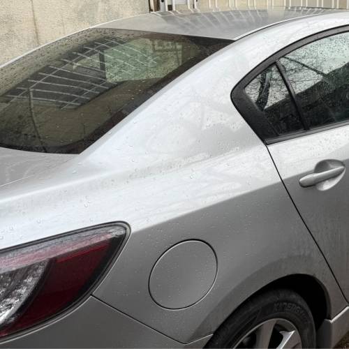 مزدا مدل 3 نیو صندوق دار 2.0 لیتر تیپ 3 سال 1389  کارکرده