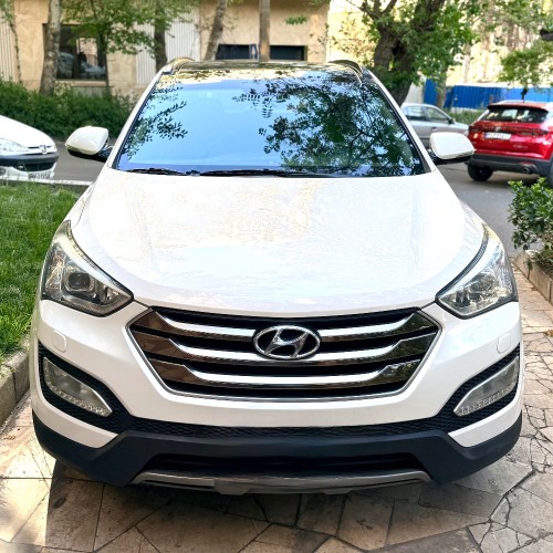 هیوندای (HYUNDAI) سانتافه 4 سیلندر دو دیفرانسیل سال 2015