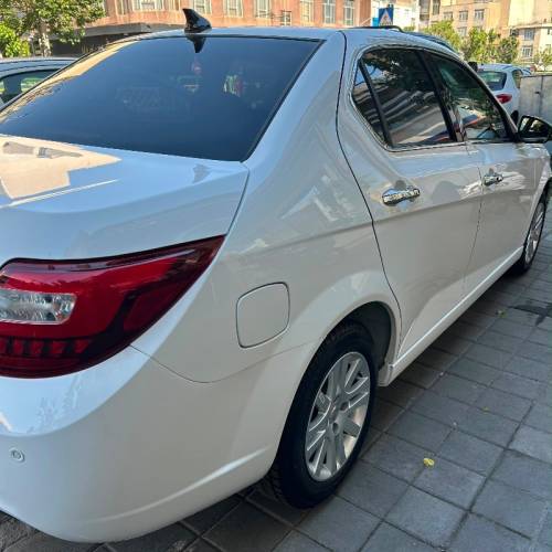 دنا مدل پلاس EF7P 6 دنده سال 1404  کارکرده