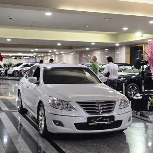 هیوندای جنسیس مدل 2011