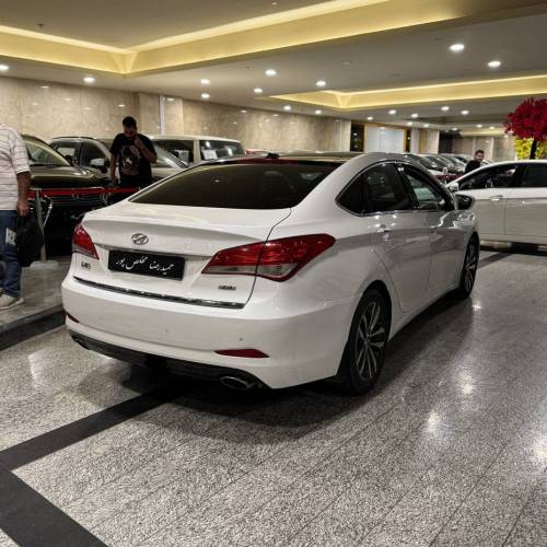 هیوندای‌i40 مدل ۲۰۱۵