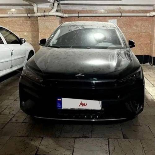 کی ام سی مدل J7 سال 1404  کارکرده