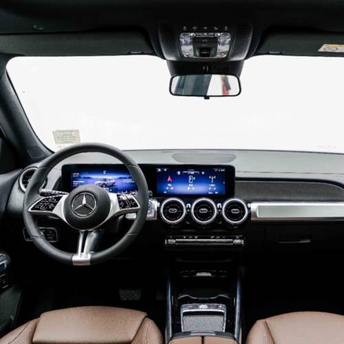 بنز مدل کلاس GLB GLB 200 سال 2025  کارکرده