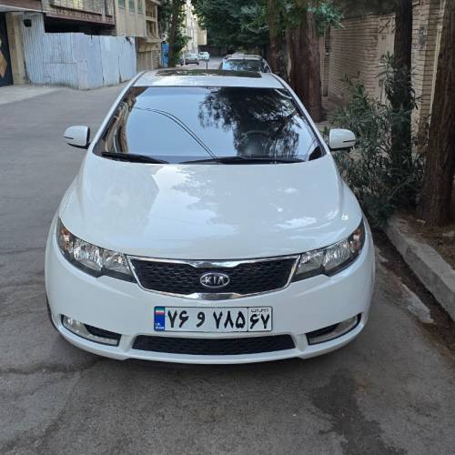 کیا مدل سراتو 2.0 لیتر اتوماتیک سال 2013  کارکرده