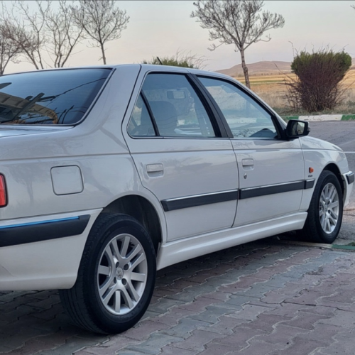 پژو مدل پارس اتوماتیک سال 1398  کارکرده