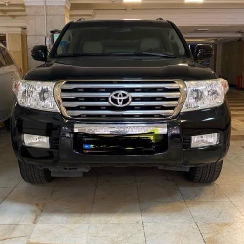 تویوتا مدل لندکروزر  کارکرده