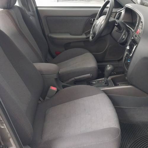 هیوندای مدل آوانته اتوماتیک سال 1390  کارکرده