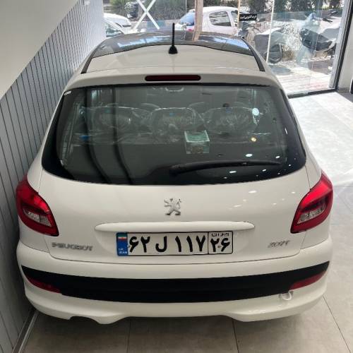 پژو مدل  کارکرده