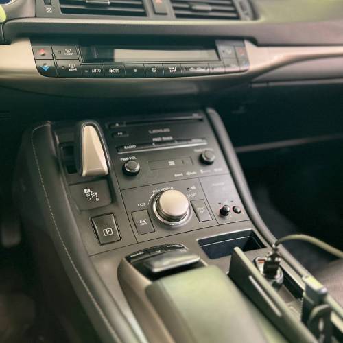 لکسوس ct200 مدل ۲۰۱۴