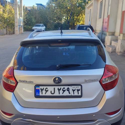 برلیانس مدل H320 1.5 اتوماتیک سال 1396  کارکرده