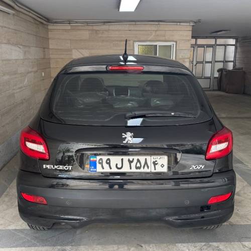 پژو مدل 207 پانوراما دنده ای TU5 سال 1401  کارکرده