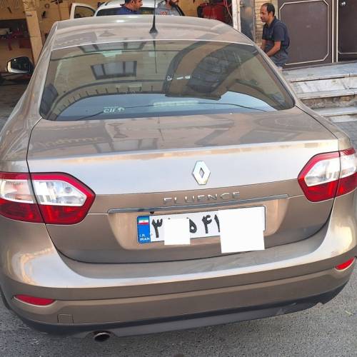 رنو مدل فلوئنس دنده ای سال 2017  کارکرده