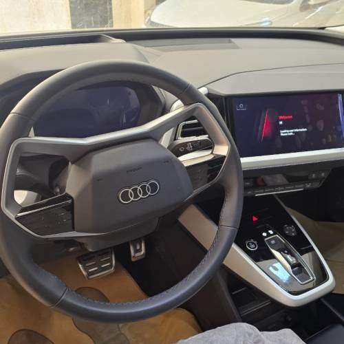 آئودی مدل Q5 e-tron 40 سال 2024  صفر