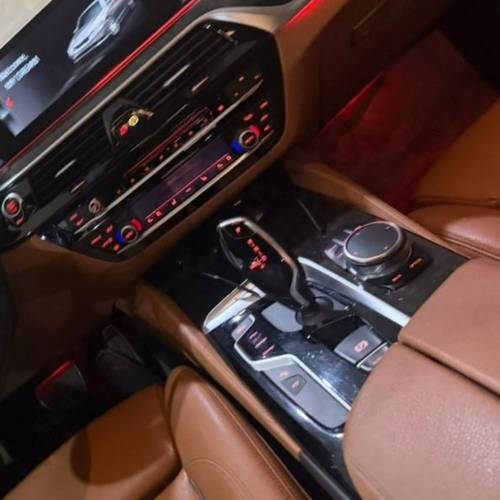 بی ام و (BMW) سری 5 سدان 530i سال 2017
