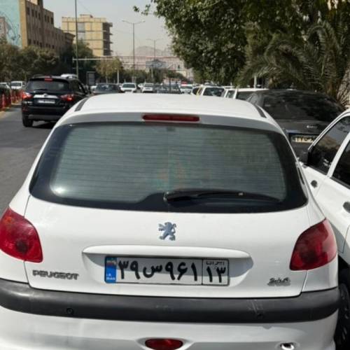 پژو مدل 206 تیپ 2 سال 1397  کارکرده