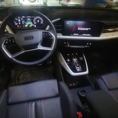 آئودی مدل Q5 e-tron سال 2024  کارکرده