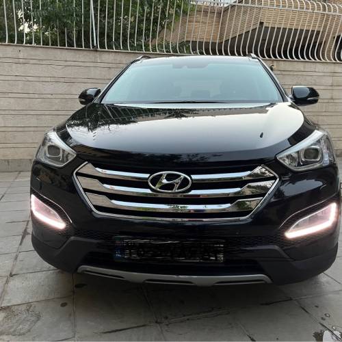 هیوندای مدل سانتافه 4 سیلندر دو دیفرانسیل سال 2015  کارکرده