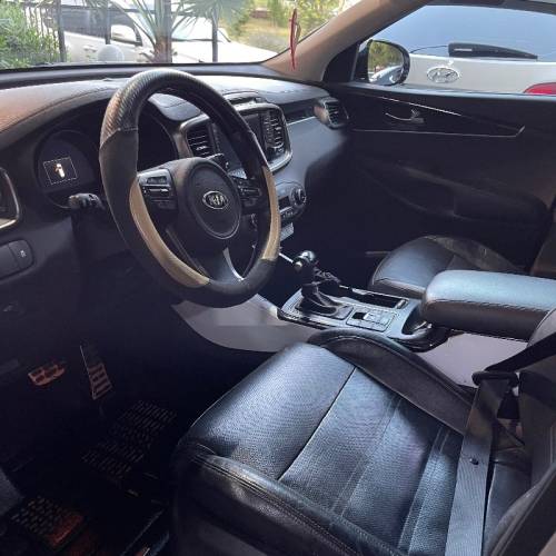 کیا مدل سورنتو 4 سیلندر ساده سال 2016  کارکرده