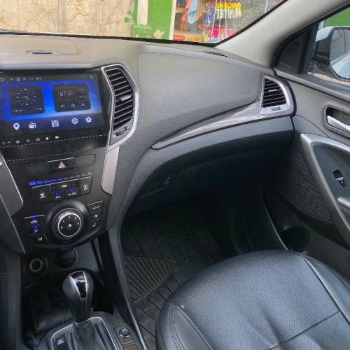 هیوندای مدل سانتافه 4 سیلندر تک دیفرانسیل سال 2015  کارکرده