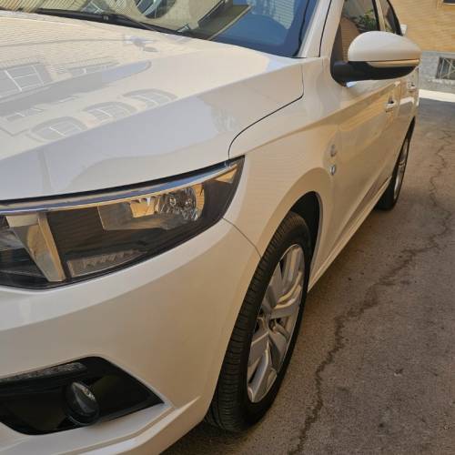 تارا مدل اتوماتیک V4 مدل LX سال 1404  کارکرده