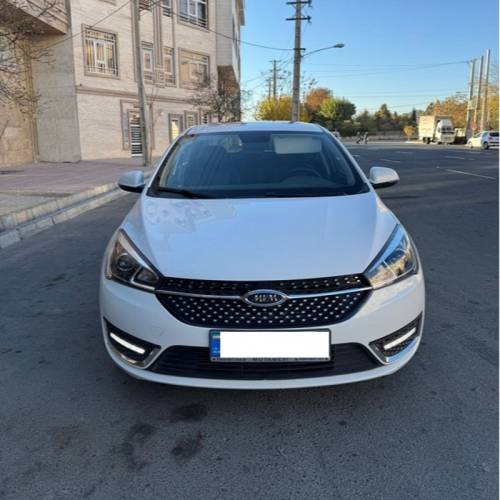چری مدل آریزو 5 توربو IE  کارکرده