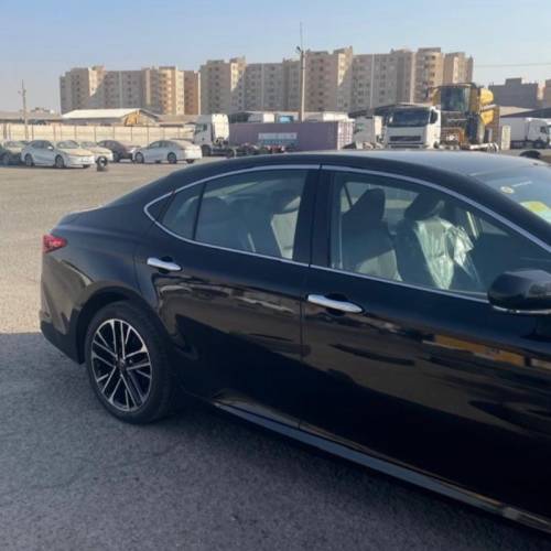 تویوتا مدل کمری XLE سال 2025  صفر