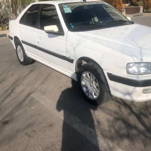 پژو مدل پارس LX سال 1401  کارکرده
