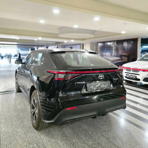 تویوتا BZ4X مدل 2024