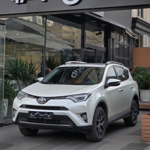 تویوتا RAV4 مدل ۲۰۱۷