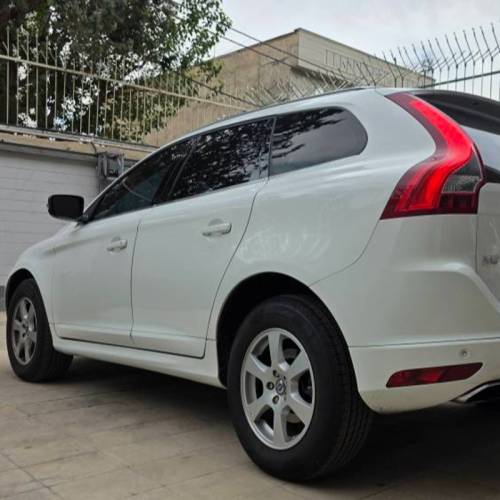 ولوو مدل XC60 R دیزاین پلاس سال 2014  کارکرده