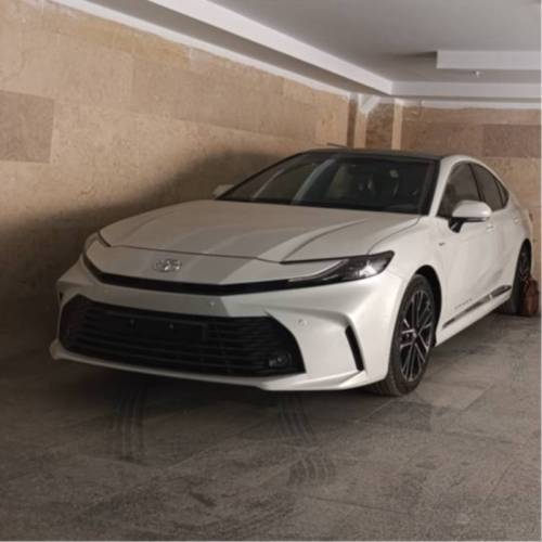 تویوتا مدل کمری XLE سال 2025  صفر