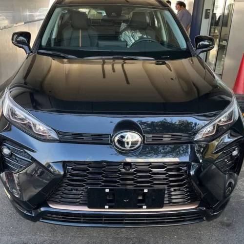 تویوتا مدل وایلندر 2.0 لیتر دو دیفرانسیل سال 2025  کارکرده