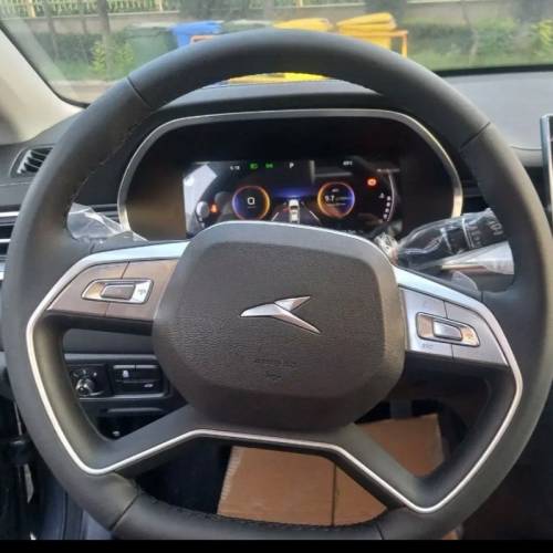 کی ام سی مدل J7 سال 1404  صفر