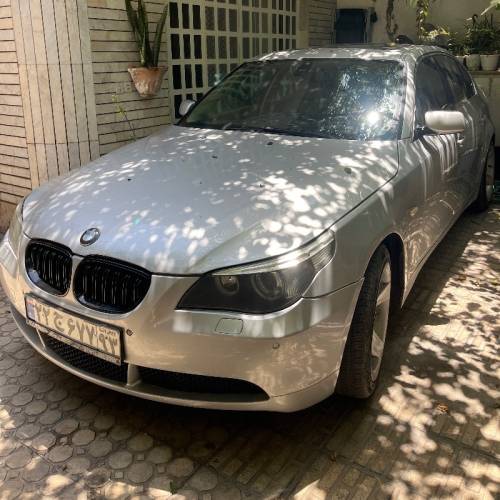 بی ام و مدل سری 5 سدان 525i سال 2005  کارکرده