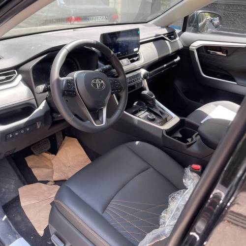 تویوتا مدل راوفور هیبرید سال 2025  صفر