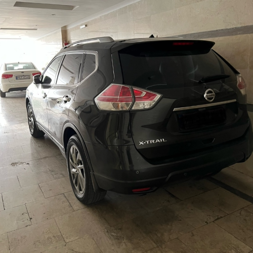 نیسان مدل ایکس تریل سال 2017  کارکرده