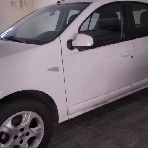 رنو مدل ساندرو اتوماتیک سال 1396  کارکرده