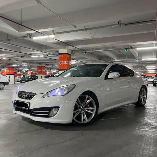 هیوندای مدل جنسیس کوپه سال 2010  کارکرده