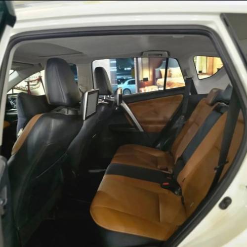 تویوتا مدل راوفور سال 2017  کارکرده