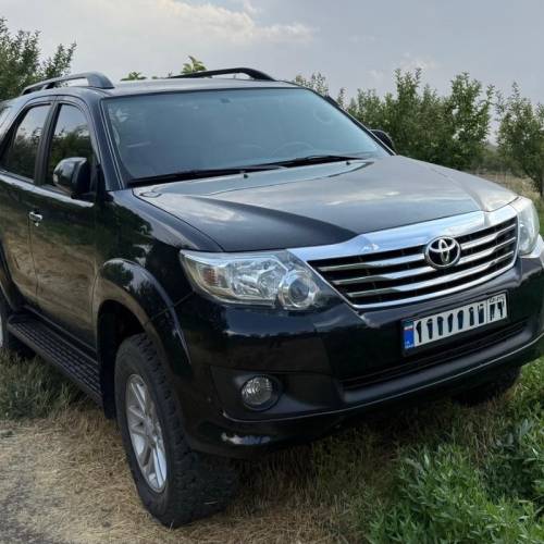 تویوتا مدل فورچونر 4 لیتر سال 2012  کارکرده