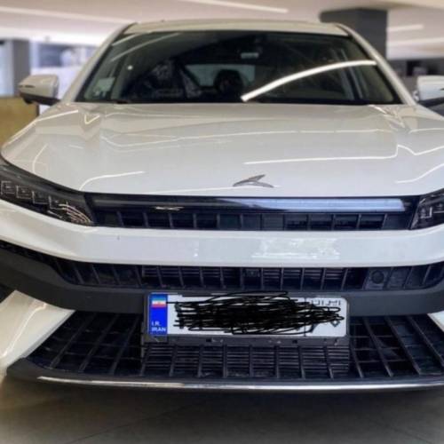 کی ام سی مدل J7 سال 1404  صفر