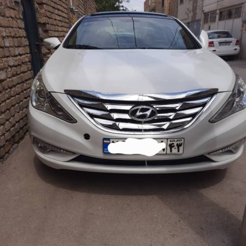 هیوندای مدل سوناتا YF  کارکرده
