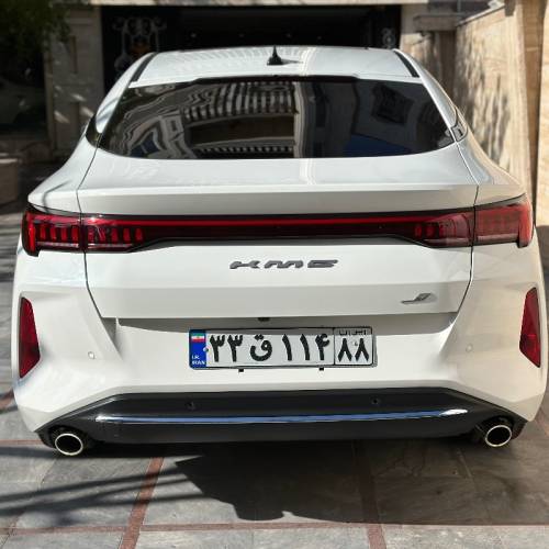 کی ام سی مدل J7 سال 1404  کارکرده