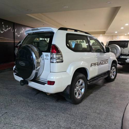تویوتا پرادو مدل 2006