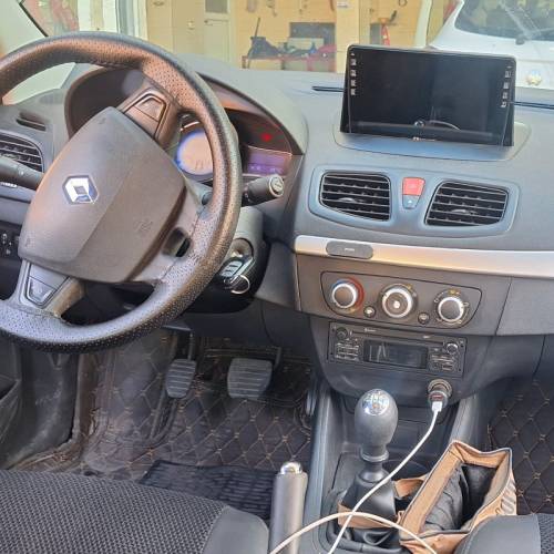 رنو مدل فلوئنس دنده ای سال 2017  کارکرده