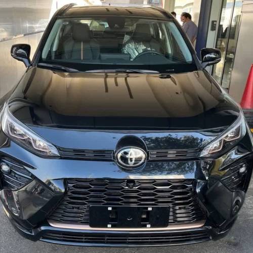 تویوتا مدل وایلندر 2.0 لیتر دو دیفرانسیل سال 2025  صفر