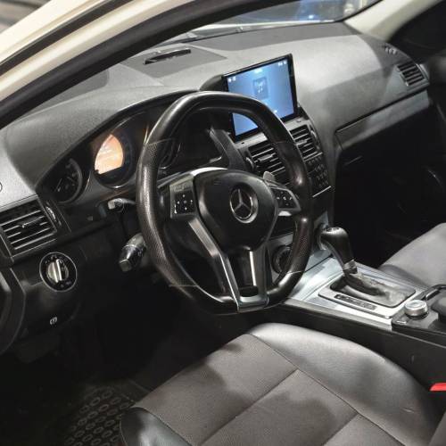 بنز C200 مدل 2010