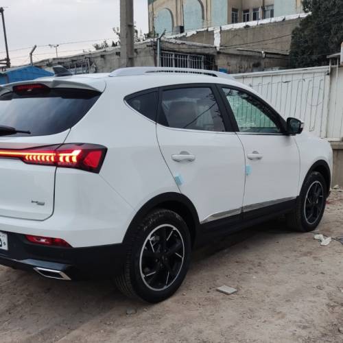 کی ام سی مدل X5 1.5 لیتر توربو سال 1404  کارکرده